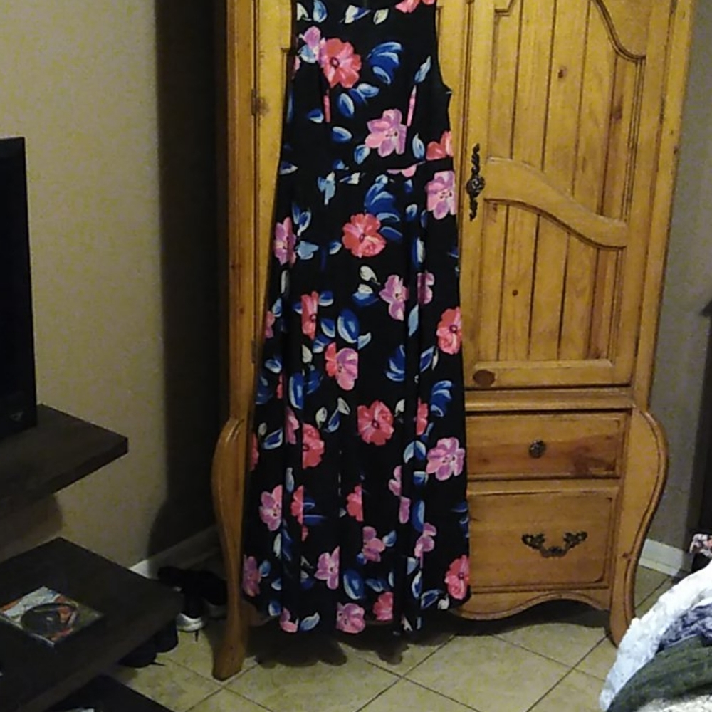 Torrid Maxi Dress size 00